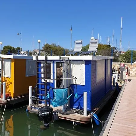 Pretty Homeboat Sant'elmo Cagliari