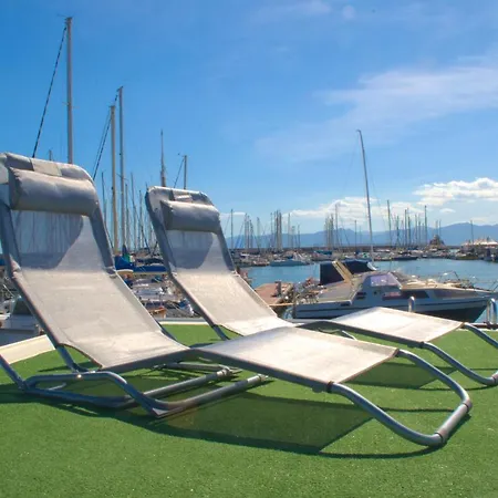 Botel Pretty Homeboat Sant'elmo *
