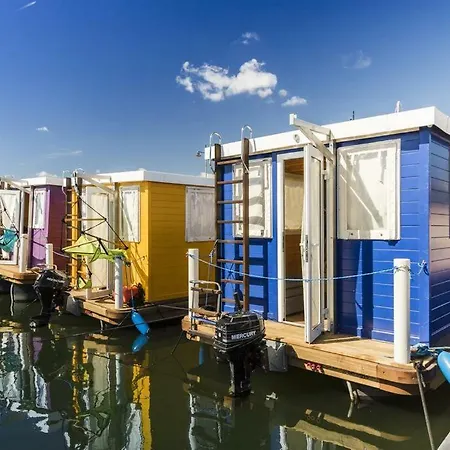 Pretty Homeboat Sant'elmo Πλωτό κατάλυμα Κάλιαρι